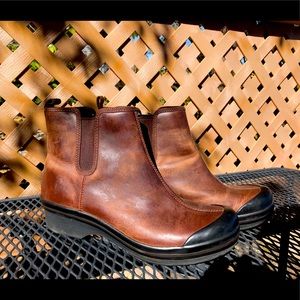 Size 41 (10-10.5) Dansko Boots